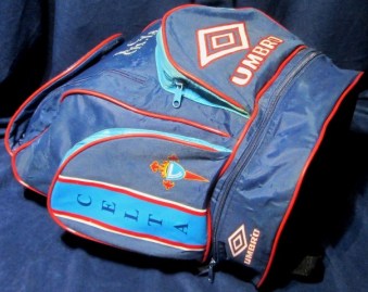 MOCHILA UMBRO REAL CLUB CELTA DE VIGO (3)